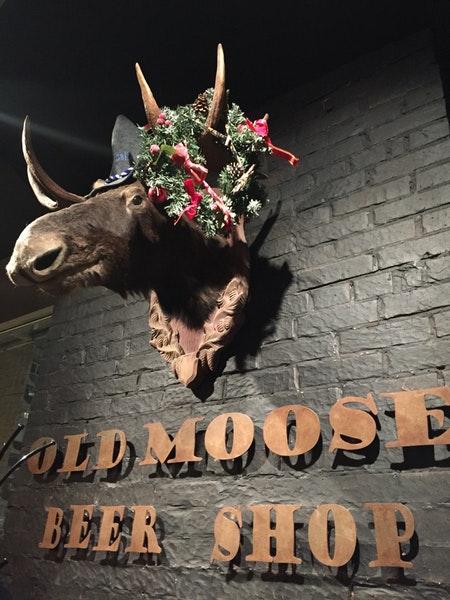 Old Moose Beer Shop