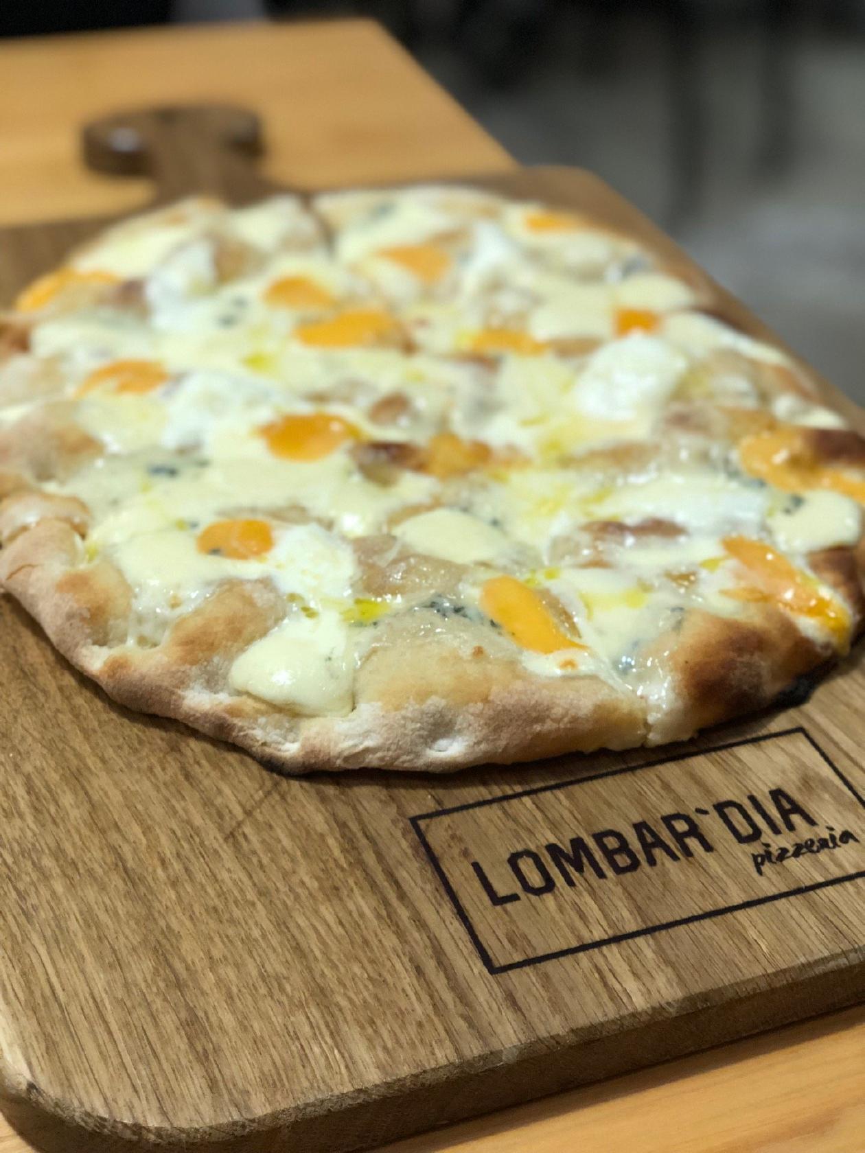 Lombardia Pizzeria